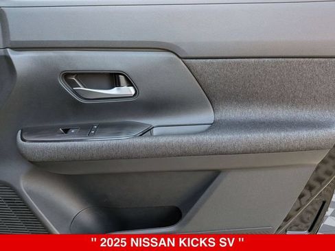 Certified 2025 Nissan Kicks SV w/ SV Premium Package AWD/4WD image 37