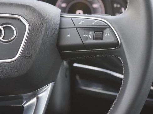 Used 2025 Audi Q7 2.0T Premium Plus image 23