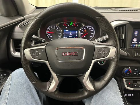 Certified 2022 GMC Terrain SLE w/ Driver Convenience Package image 25