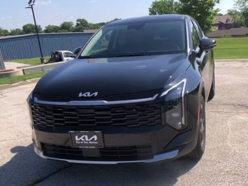 New 2026 Kia Sportage EX image 6