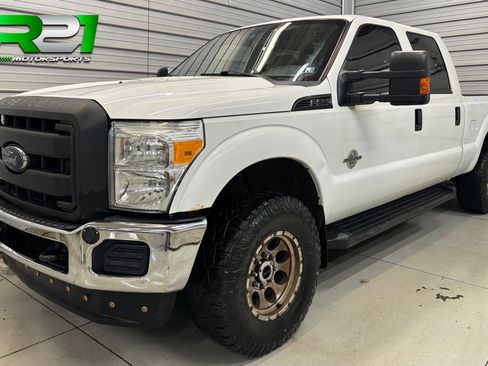 Used 2015 Ford F250 XL w/ Power Equipment Group AWD/4WD image 1