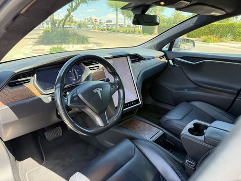 Used 2019 Tesla Model S 75D AWD/4WD image 13