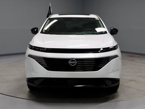 Certified 2025 Nissan Murano Platinum w/ Cargo Package image 8