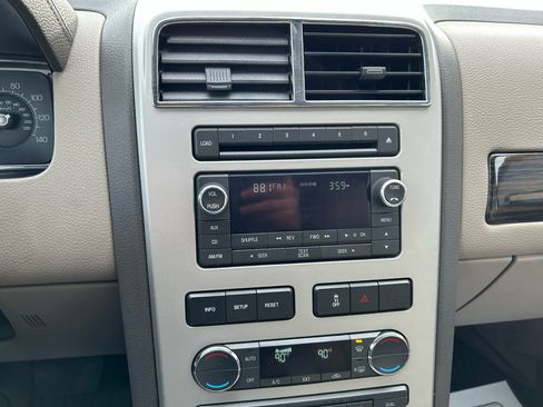 Used 2008 Lincoln MKX FWD image 22