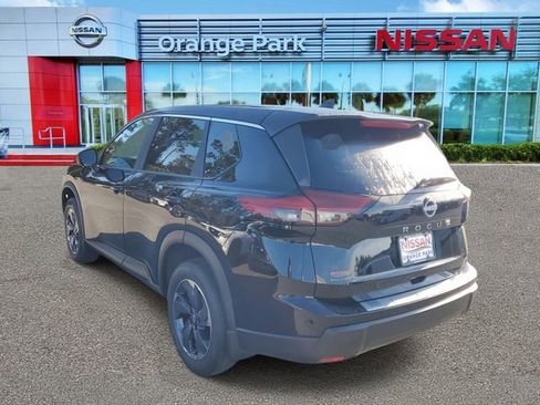 New 2026 Nissan Rogue SV image 3