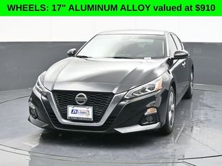 Used 2022 Nissan Altima 2.5 SL video 2