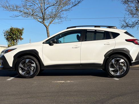 Used 2025 Subaru Crosstrek 2.5i Limited w/ Crosstrek Mirror Package image 7