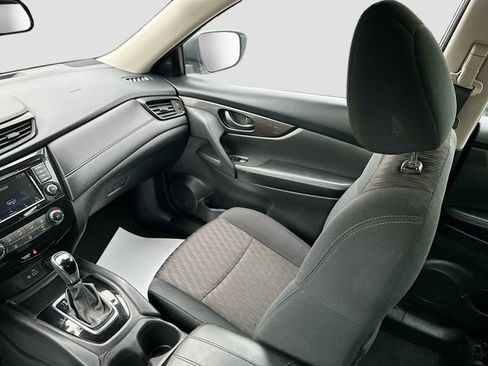 Used 2019 Nissan Rogue S AWD/4WD image 23