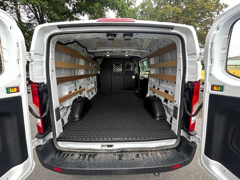 Used 2025 Ford Transit 250 Low Roof w/ Exterior Upgrade Package RWD image 7