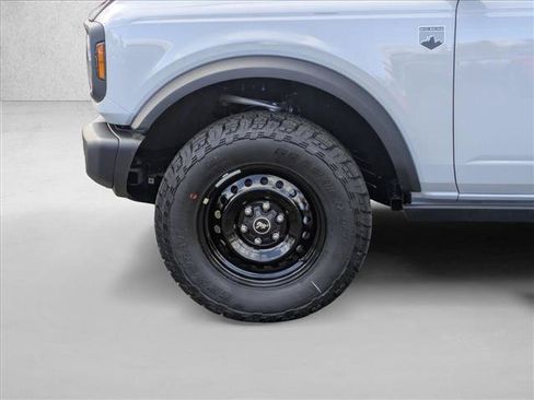 New 2026 Ford Bronco Big Bend w/ Black Diamond Package AWD/4WD image 10