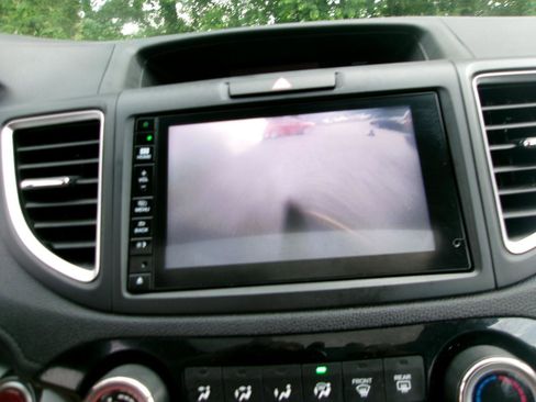 Used 2015 Honda CR-V EX image 2