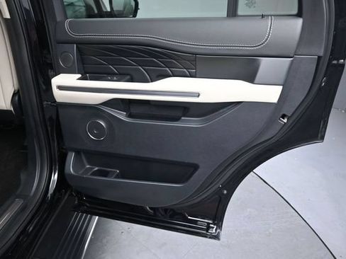 Used 2020 Ford Expedition Platinum AWD/4WD image 29