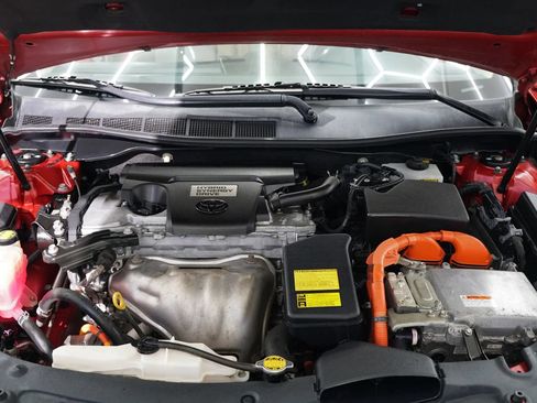 Used 2012 Toyota Camry LE w/ Preferred Accessory Pkg FWD image 17