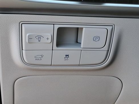 New 2026 Hyundai Tucson Limited FWD image 16