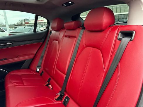 Used 2020 Alfa Romeo Stelvio AWD w/ Nero Edizione image 26