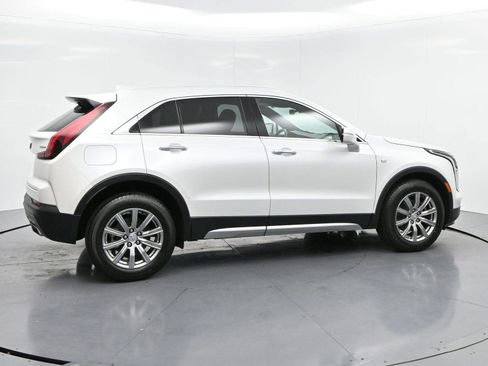 Used 2023 Cadillac XT4 Premium Luxury w/ Cold Weather Package AWD/4WD image 8