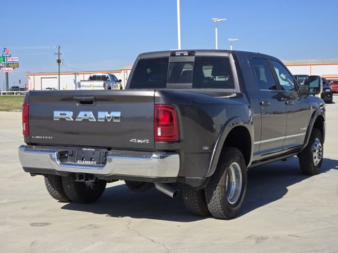 New 2026 RAM 3500 Limited image 5