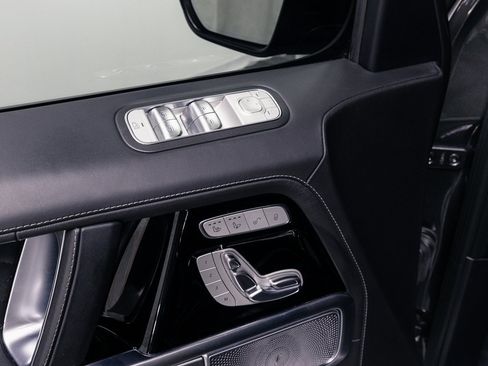 Used 2024 Mercedes-Benz G 63 AMG 4MATIC image 6