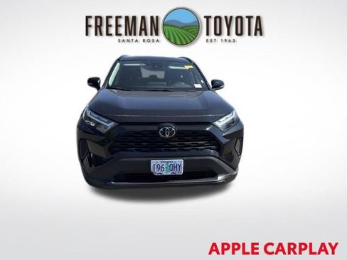 Used 2025 Toyota RAV4 XLE AWD/4WD image 3