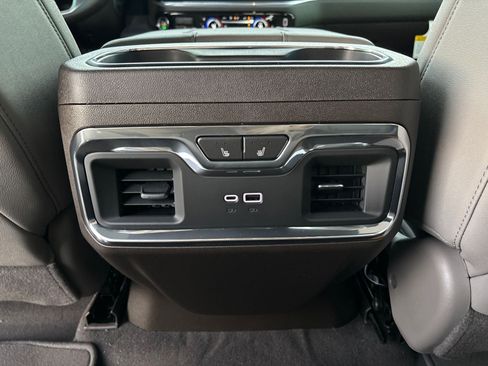 New 2026 GMC Sierra 2500 SLT w/ SLT Premium Package image 28