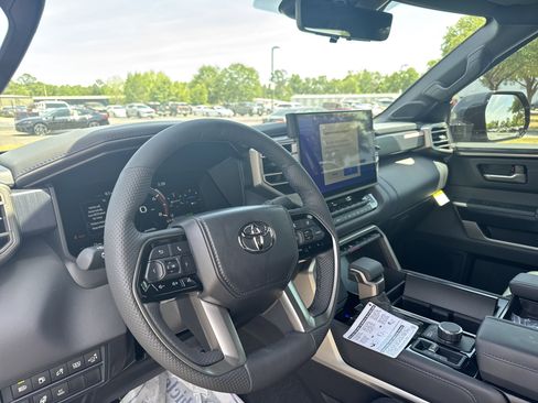 New 2026 Toyota Tundra Platinum AWD/4WD image 15