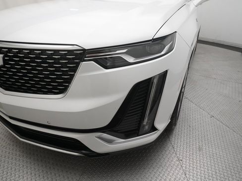 Used 2024 Cadillac XT6 Premium Luxury w/ LPO, Floor Liner Package image 23