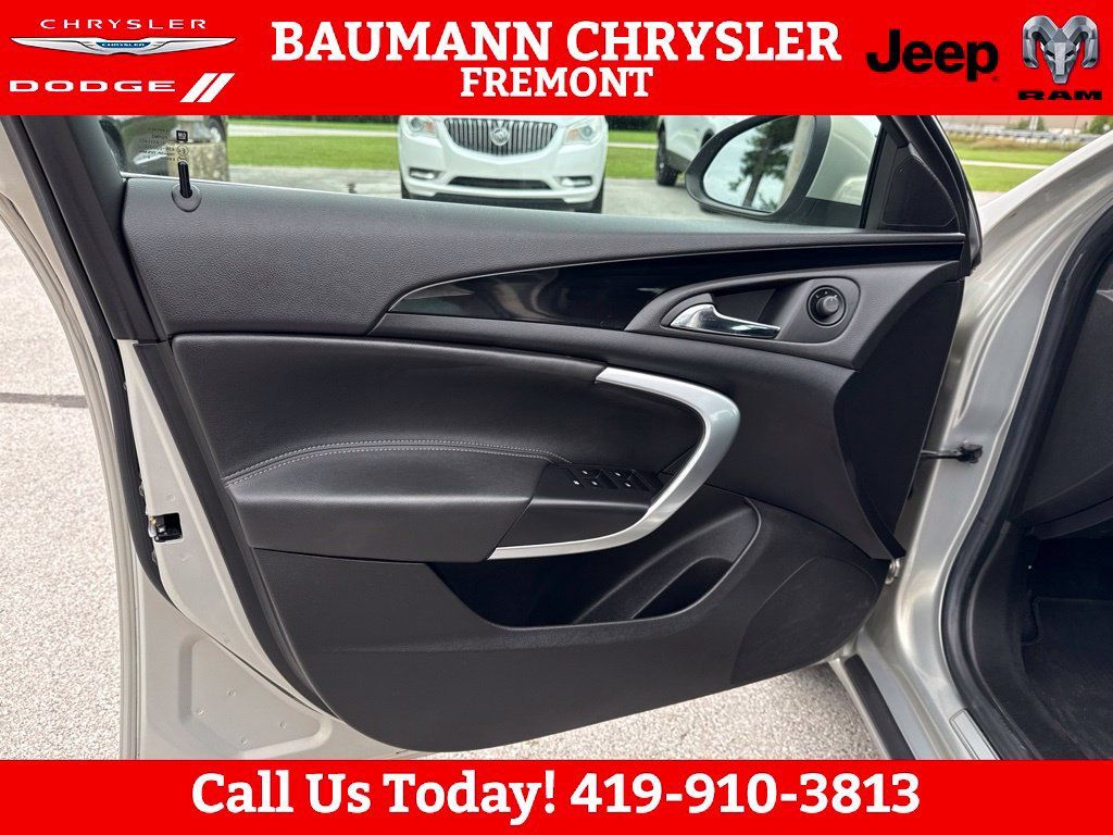 Used 2011 Buick Regal CXL w/ RL2 Preferred Equipment Group FWD image 9