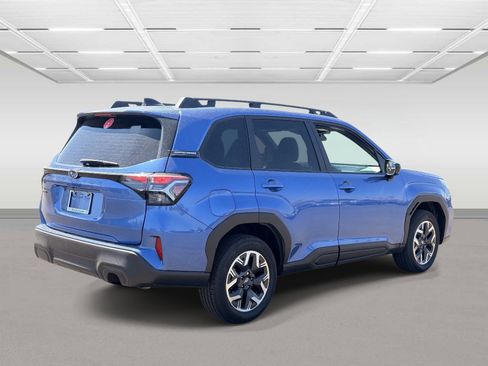 Used 2026 Subaru Forester AWD/4WD image 5
