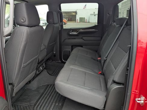 Used 2024 Chevrolet Silverado 1500 LT AWD/4WD image 14