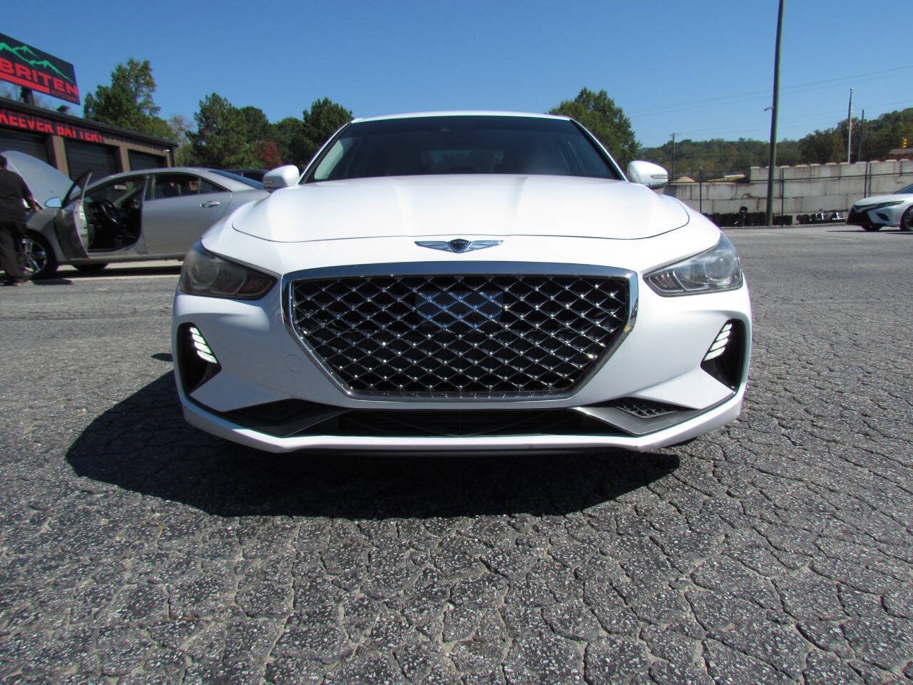 Used 2019 Genesis G70 2.0T Advanced RWD image 8