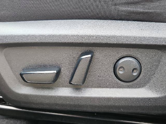 Certified 2023 Nissan Rogue SV AWD/4WD image 28