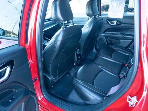 Used 2023 Jeep Compass Limited image 26