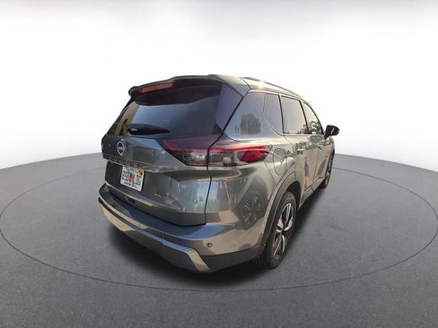 Used 2026 Nissan Rogue SL AWD/4WD image 8