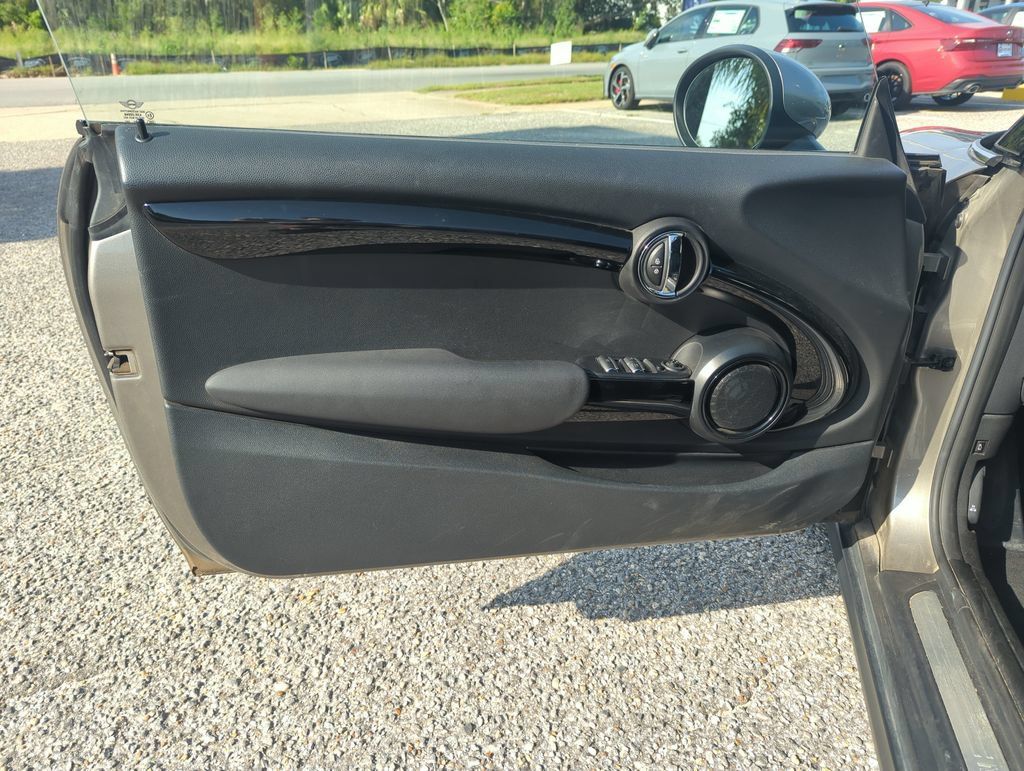 Used 2019 MINI Cooper Convertible FWD image 13