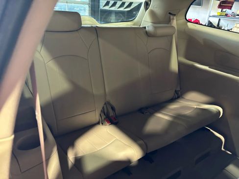 Used 2011 Buick Enclave CXL w/ Trailering Provision Package AWD/4WD image 17