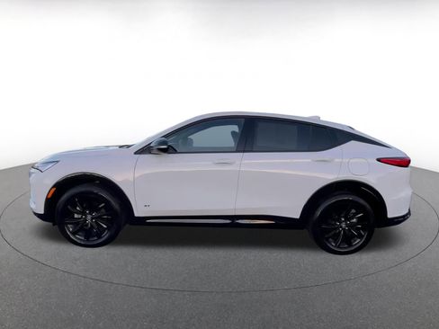 Used 2025 Buick Envista Sport Touring image 9