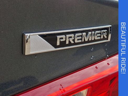 Certified 2017 Chevrolet Malibu Premier FWD image 32