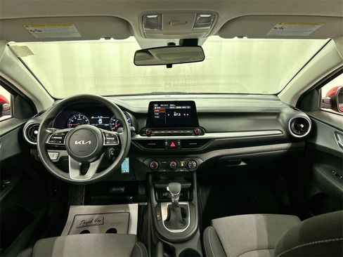 Certified 2023 Kia Forte LXS image 18