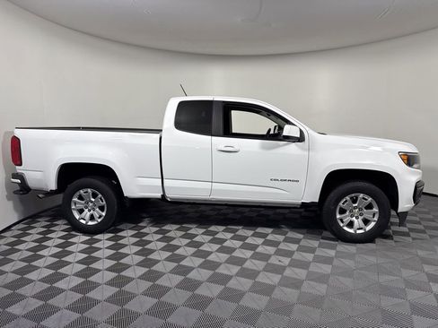 Used 2022 Chevrolet Colorado LT w/ Fleet Safety Package image 7