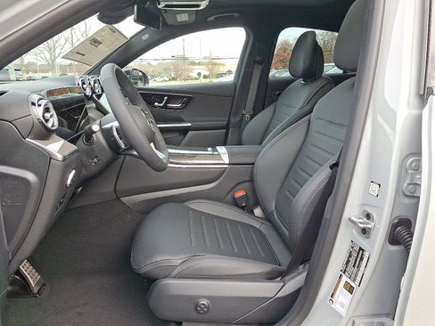 New 2026 Mercedes-Benz GLC 300 4MATIC Coupe image 8