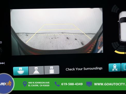Used 2023 Honda Pilot Touring image 11