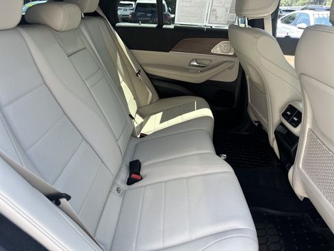 Used 2025 Mercedes-Benz GLE 450 4MATIC image 14