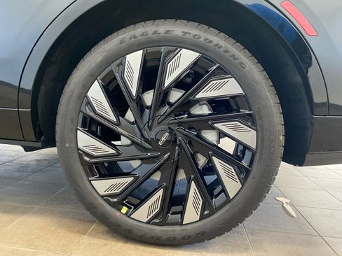 New 2026 Lincoln Nautilus Reserve w/ Jet Appearance Package image 23