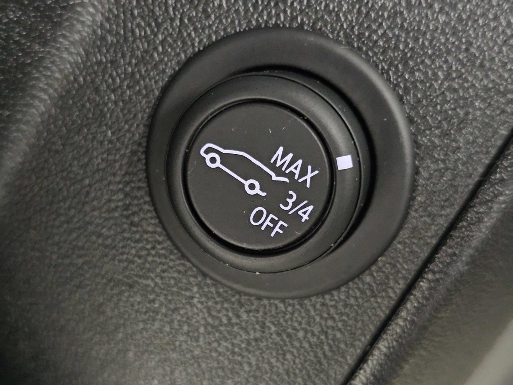 Used 2020 Chevrolet Equinox LT AWD/4WD image 31