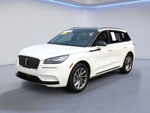 Certified 2022 Lincoln Corsair Grand Touring AWD/4WD image 1