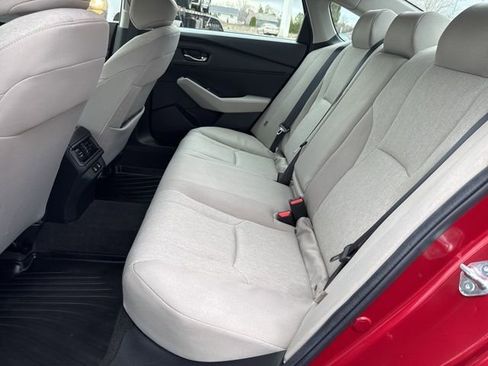 Certified 2025 Honda Accord LX image 19