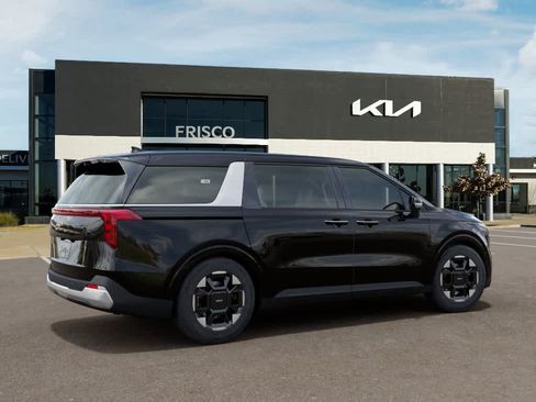 New 2026 Kia Carnival EX FWD image 6