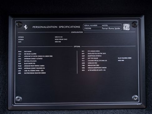 Used 2025 Ferrari Roma Spider RWD image 27