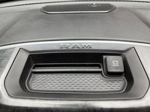 Used 2022 RAM 1500 Big Horn AWD/4WD image 21