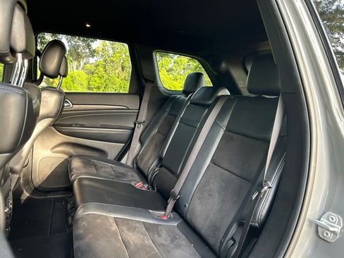 Used 2020 Jeep Grand Cherokee Altitude RWD image 14
